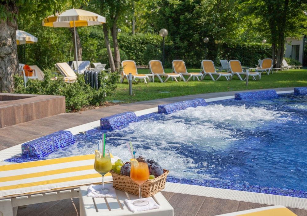 Hotel Bristol Buja Abano Terme Esterno foto