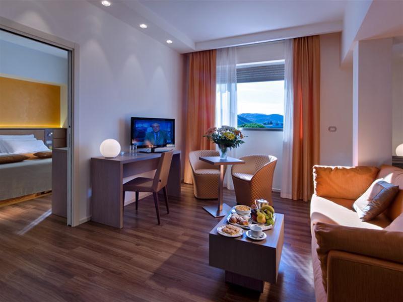 Hotel Bristol Buja Abano Terme Esterno foto