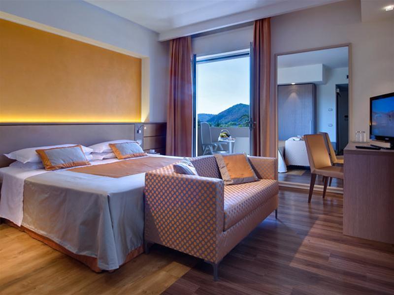 Hotel Bristol Buja Abano Terme Esterno foto